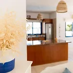 Villa St Nicolaos Ekaterina 3 Bdrm *