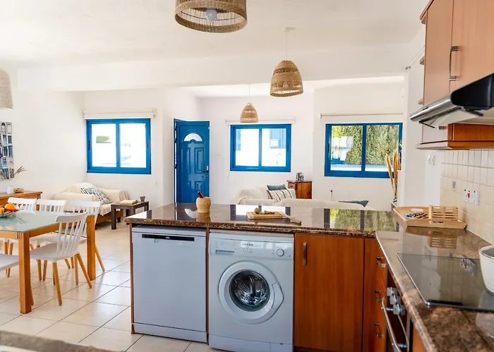 St Nicolaos Ekaterina 3 Bdrm Villa Protaras