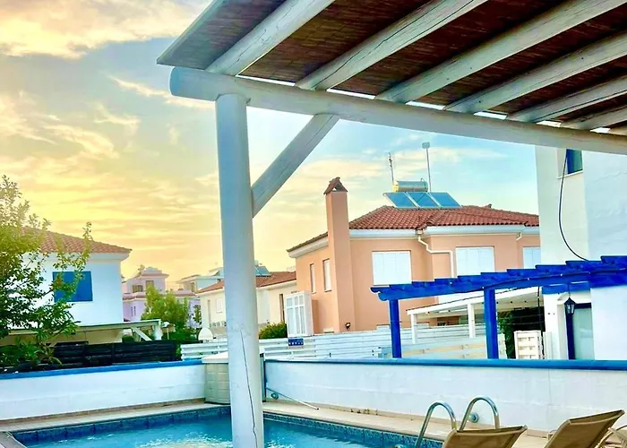 St Nicolaos Ekaterina 3 Bdrm